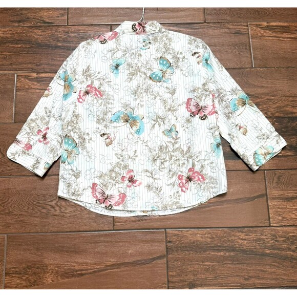 Womens PETITE Alfred Dunner Butterfly Blouse Floral Artsy Button Up Shirt Sz 16P - Picture 7 of 7